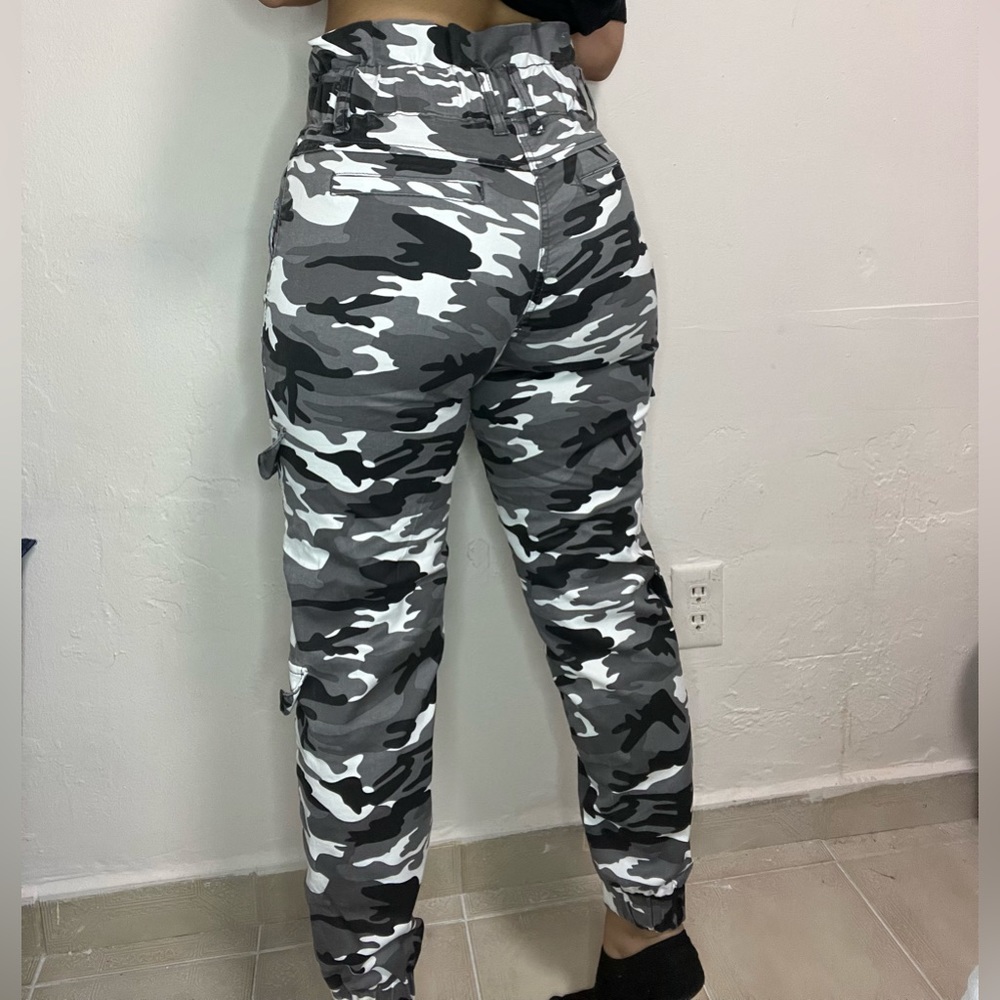 Black camo pants
